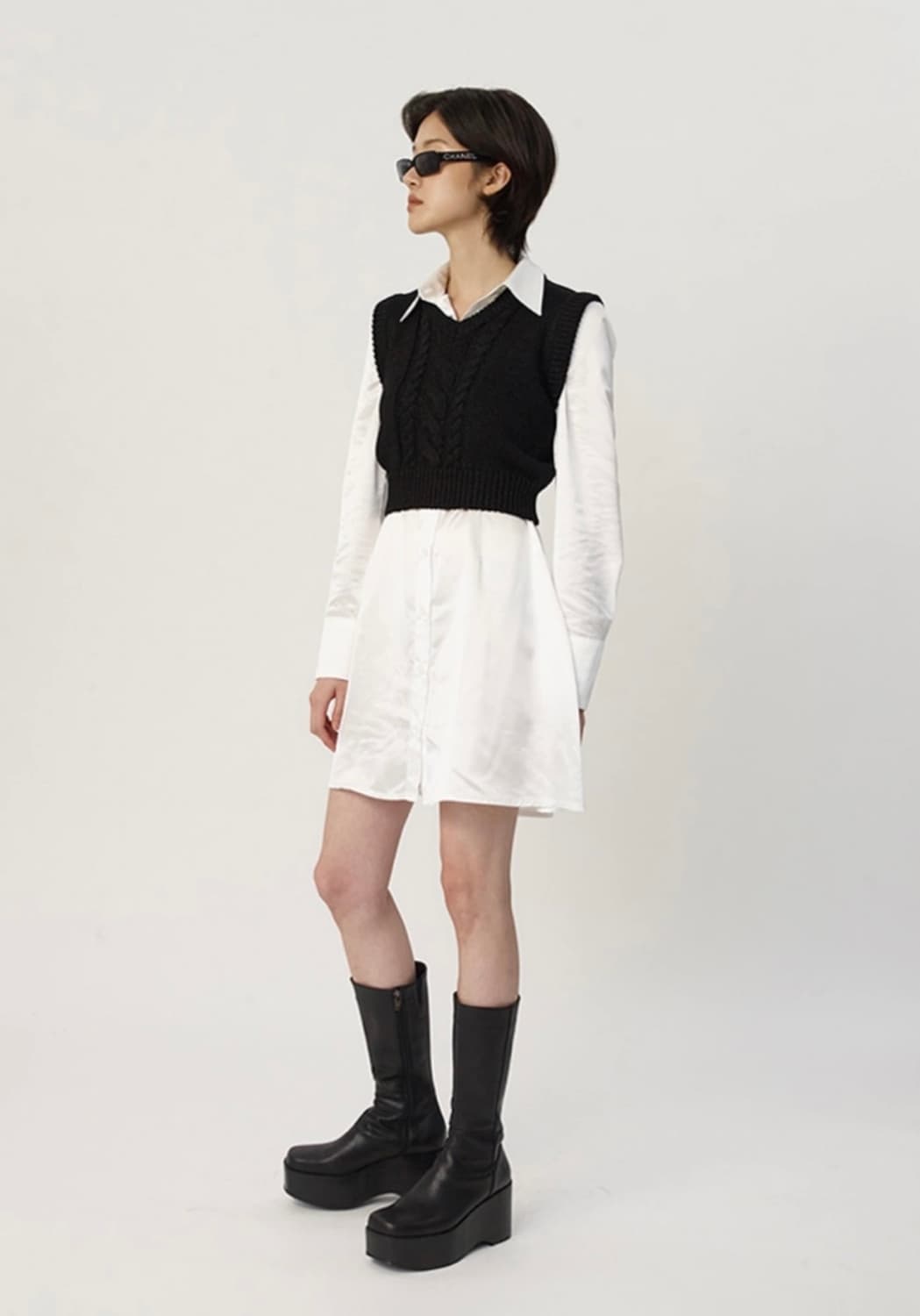 [새상품] 큐리티 베스트 (black)_로제 착용 상품이미지2