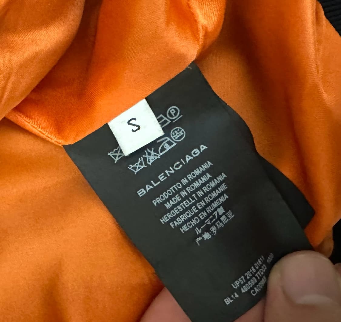 [ S ] 발렌시아가 크롭 봄버 블랙 [택 포함] 상품이미지4