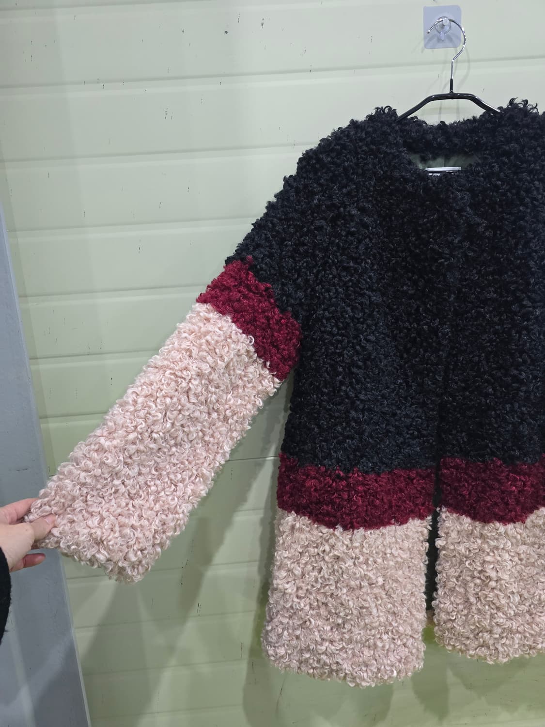 컬러 블록 퍼 코트 large 상품이미지2