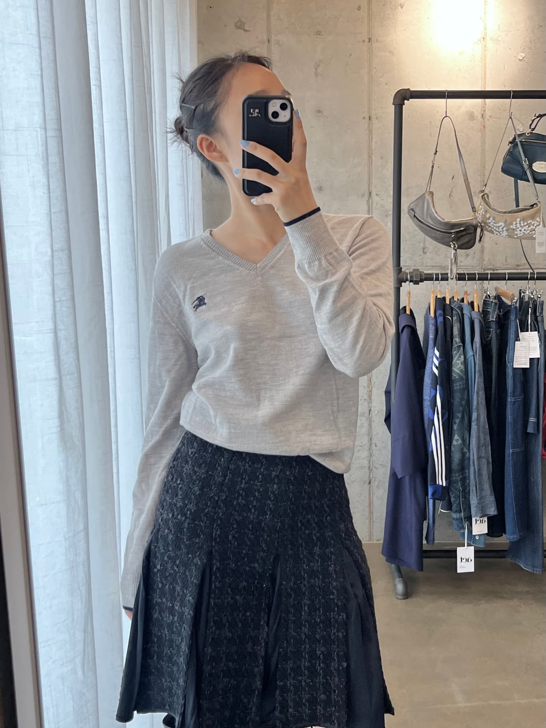 버버리 네이비 로고 롱슬리브  상품이미지10