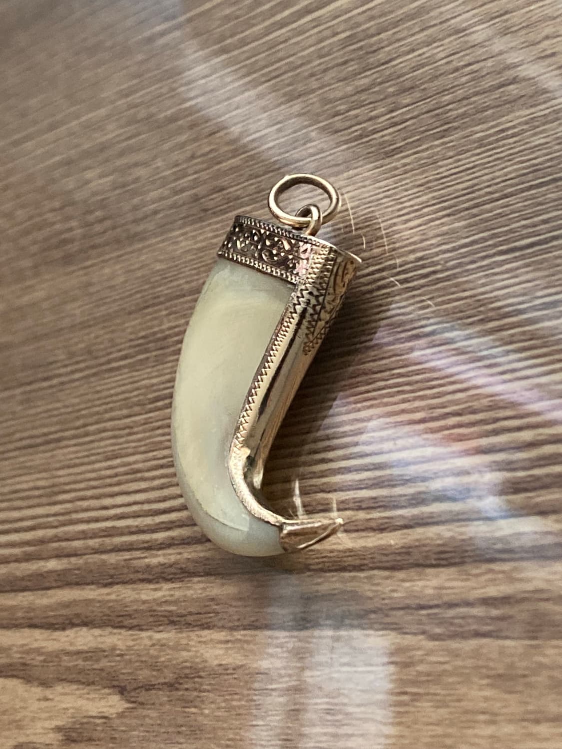 타이거 클로 18k 펜던트 목걸이 판매합니다. 상품이미지6