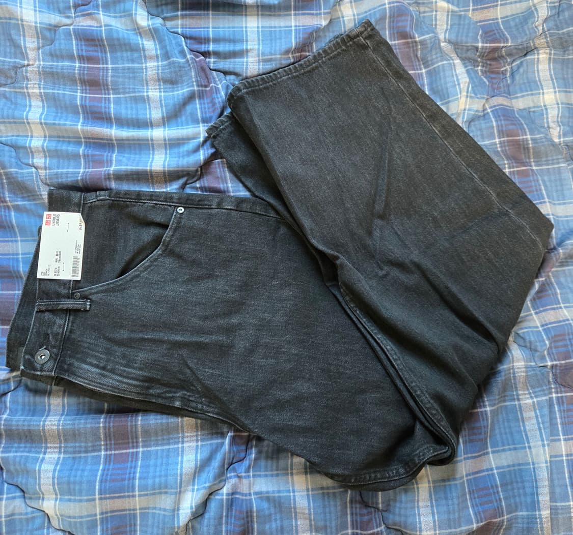 유니클로 배기커브진 다크 그레이 30사이즈 판매합니다. 상품이미지2