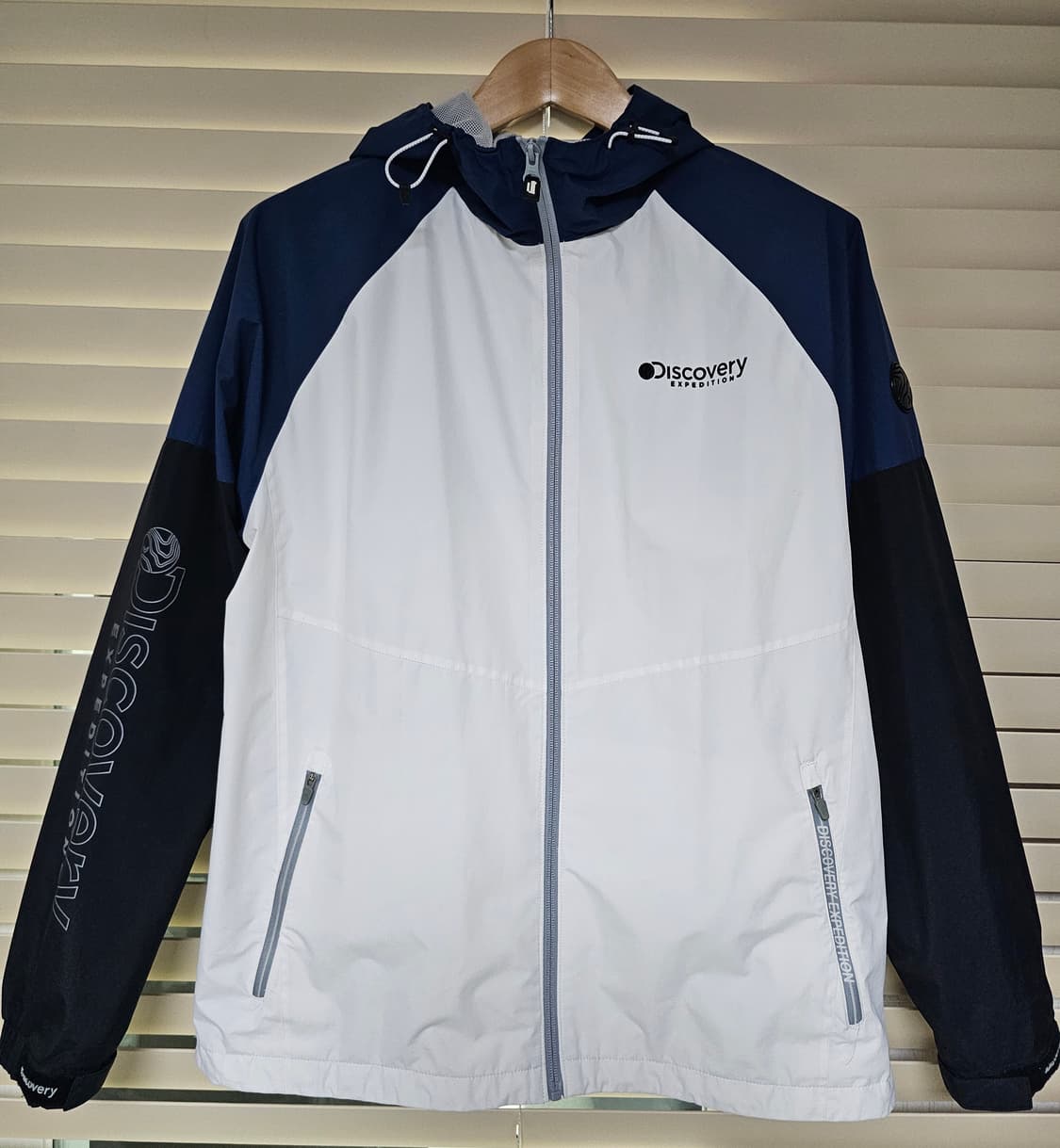 디스커버리 익스페디션 후드 바람막이 105(XL) 상품이미지1