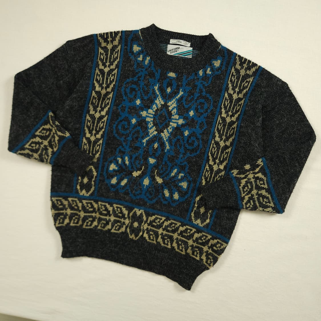 L(100)유니폼코드 에스닉자카드 패턴 울니트 상품이미지2