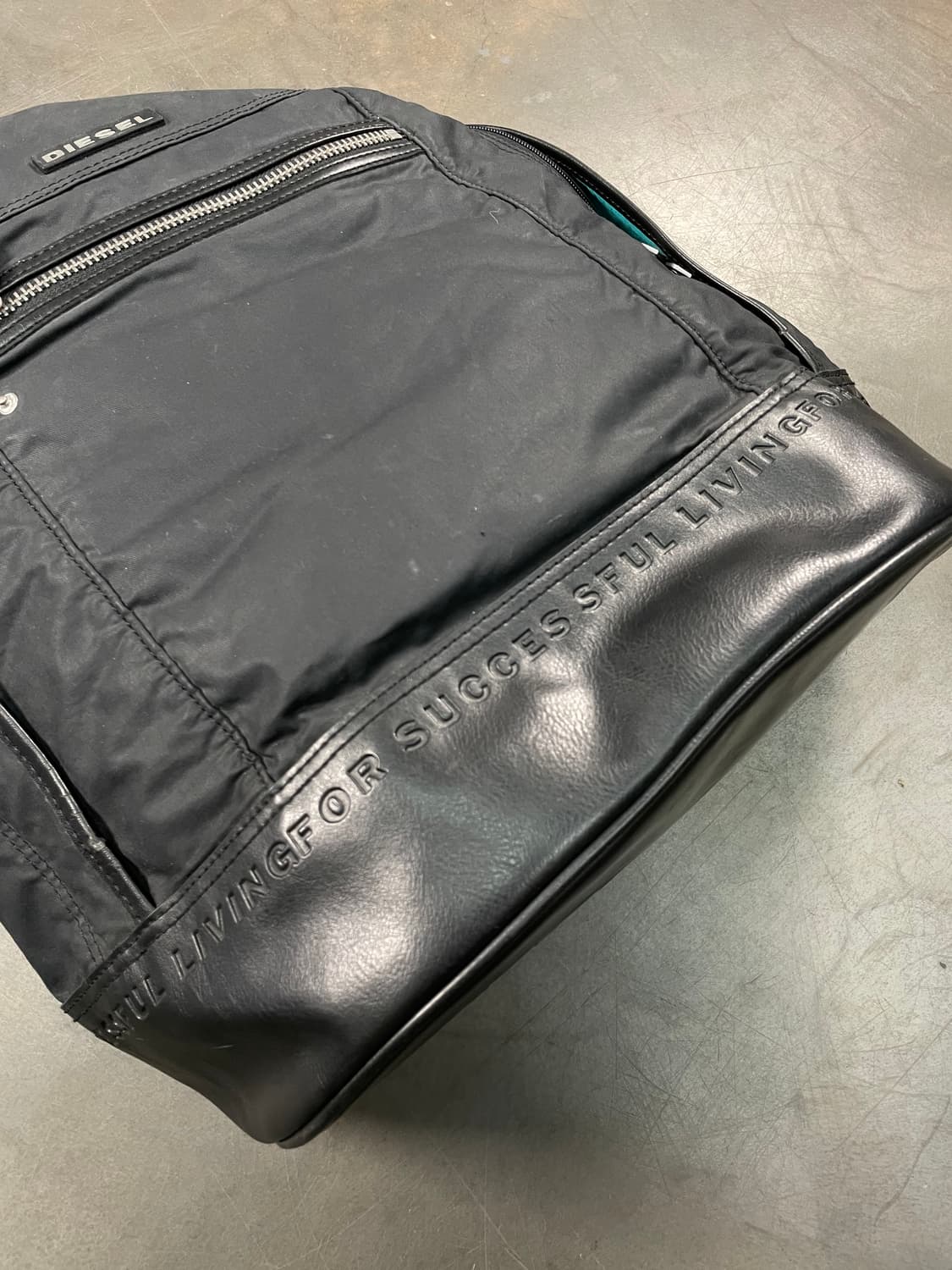 디젤 백팩 상품이미지5