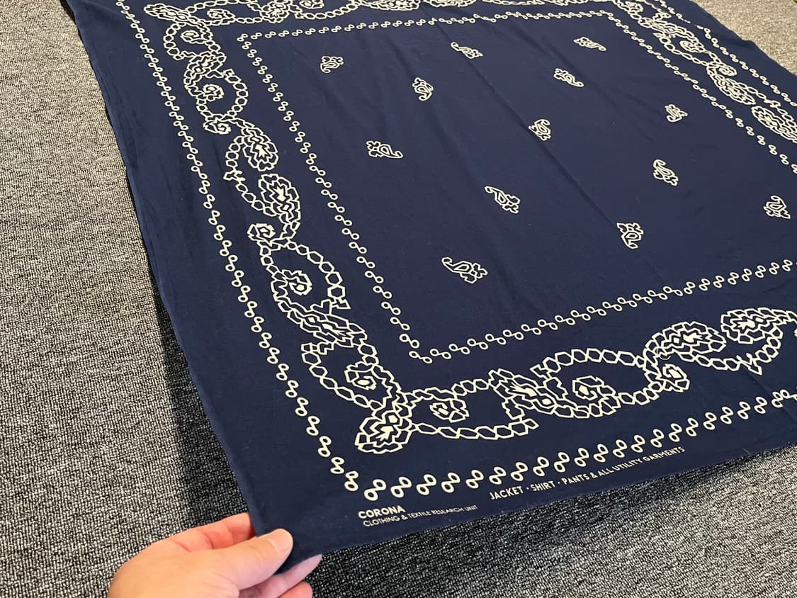 코로나유틸리티 네이비 빅반다나 상품이미지3