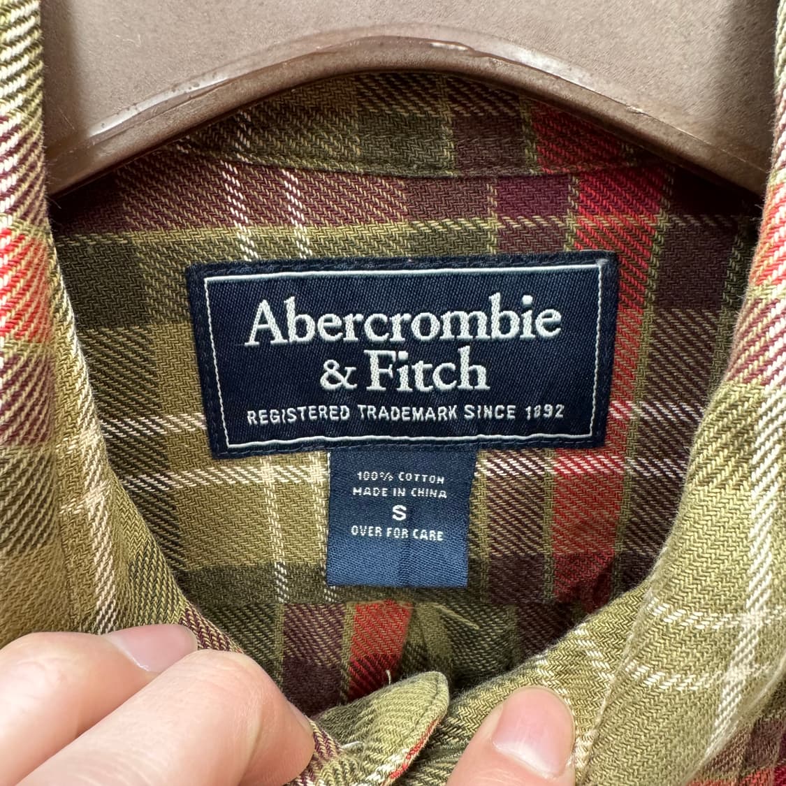 아베크롬비 플란넬 체크 셔츠 전면 원포켓 포인트 레드 카키 상품이미지5
