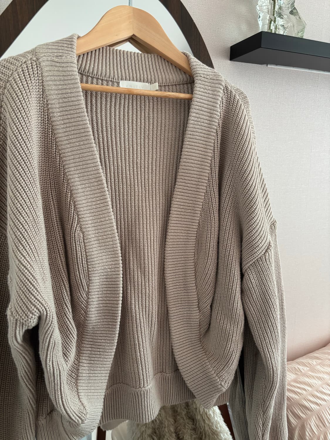 니틀리 볼레로 베이지 가디건 상품이미지1