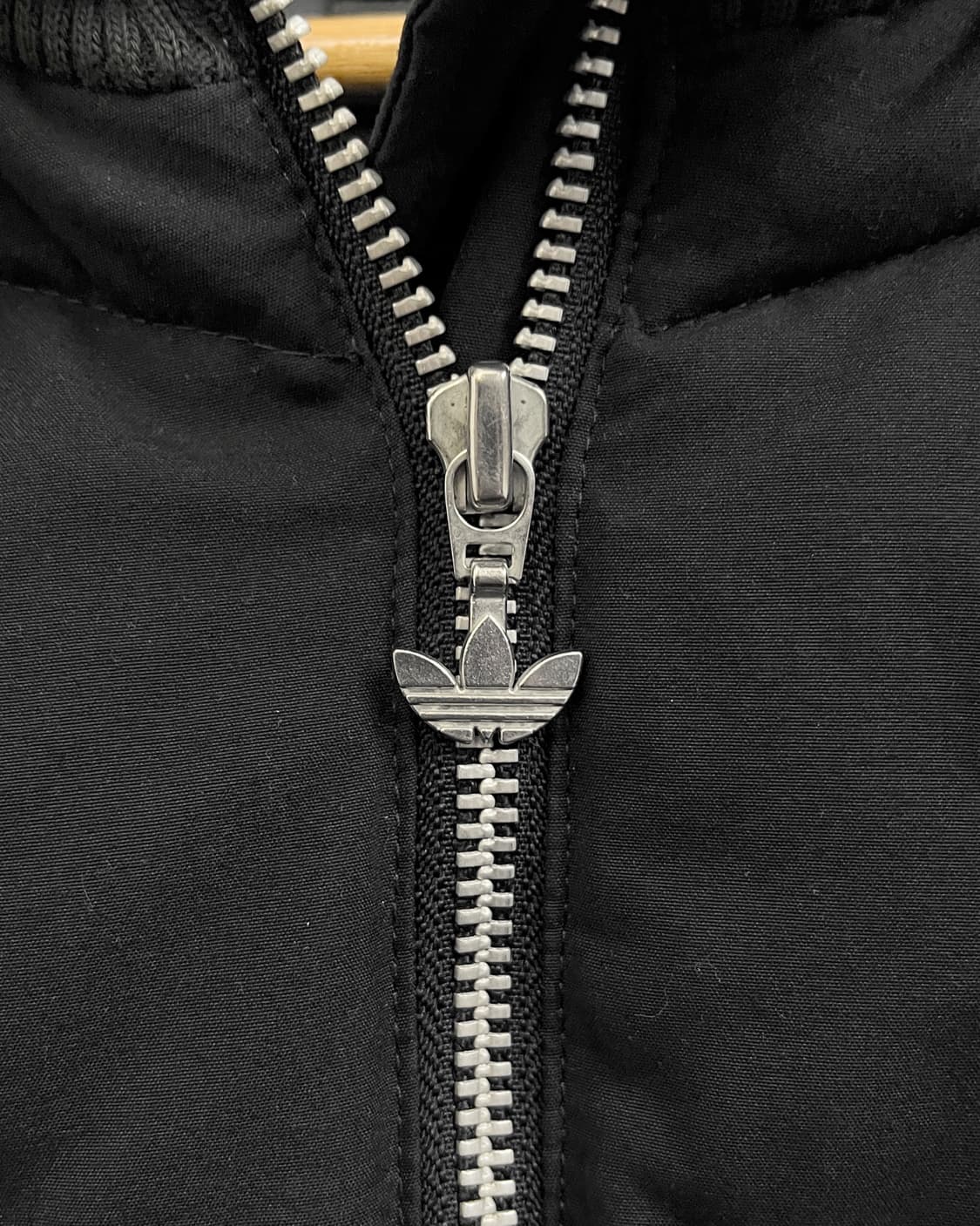 아디다스 x 미시 엘리엇 00s 퍼 패딩 베스트 상품이미지9