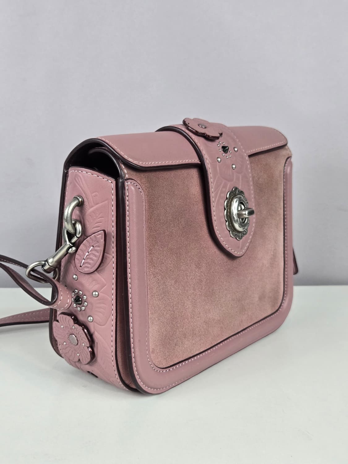 COACH 코치 페이지 크로스바디 인 글러브탠 가방 정품 크로스백 상품이미지1