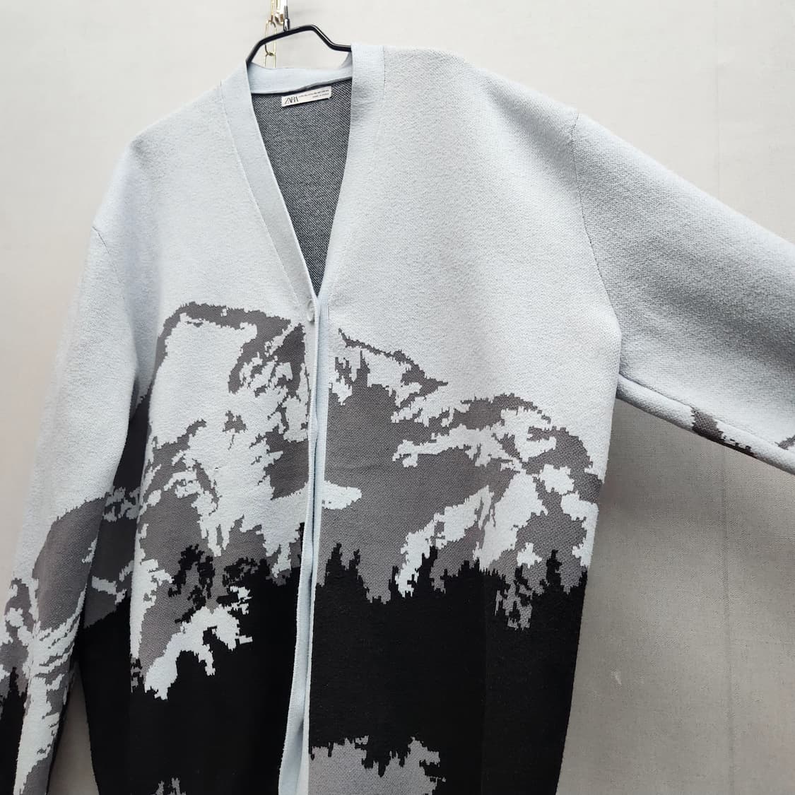 자라 ZARA 마운틴 무늬 니트 가디건 XL(2XL) 상품이미지3