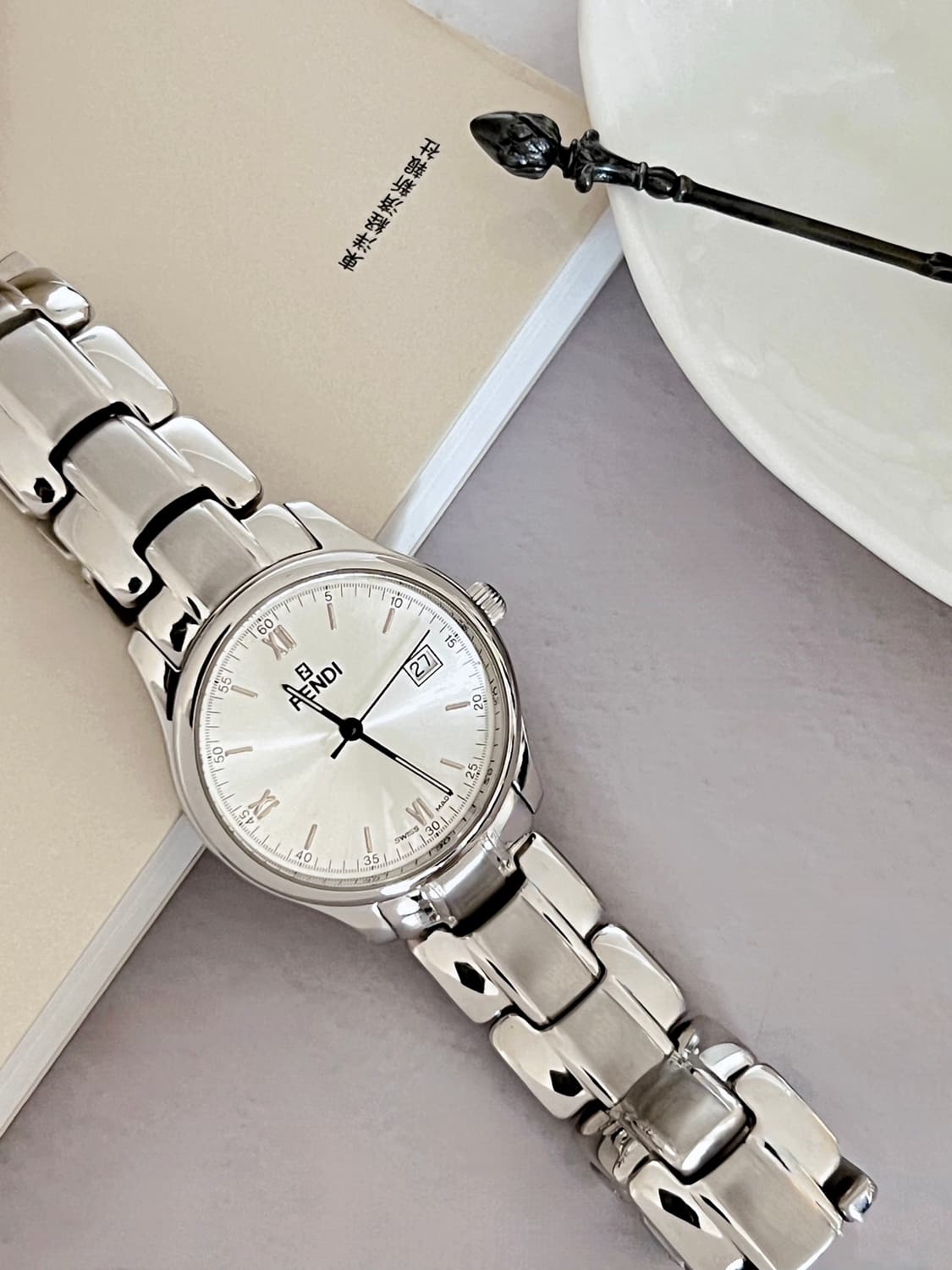 FENDI 실버 라운드 다이얼 펜디 남성 시계  상품이미지2