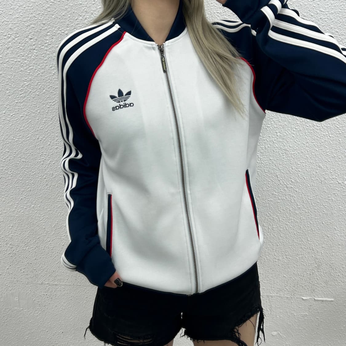 아디다스 네이비배색 화이트 트랙탑 95 상품이미지1