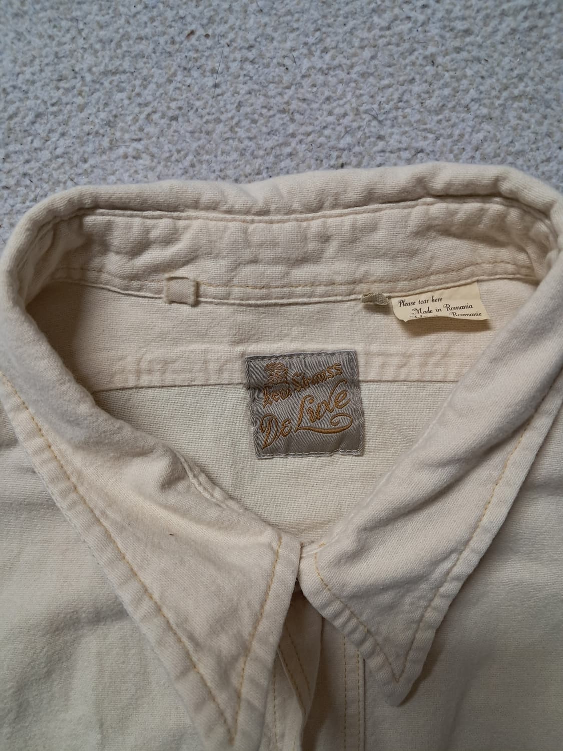 리바이스 Deluxe Shirt Cream 상품이미지2