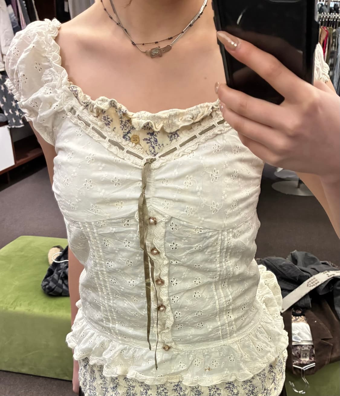 F)LIZ LISA 빈티지 여성 꽃 펀칭 레이스업 블라우스 상품이미지2