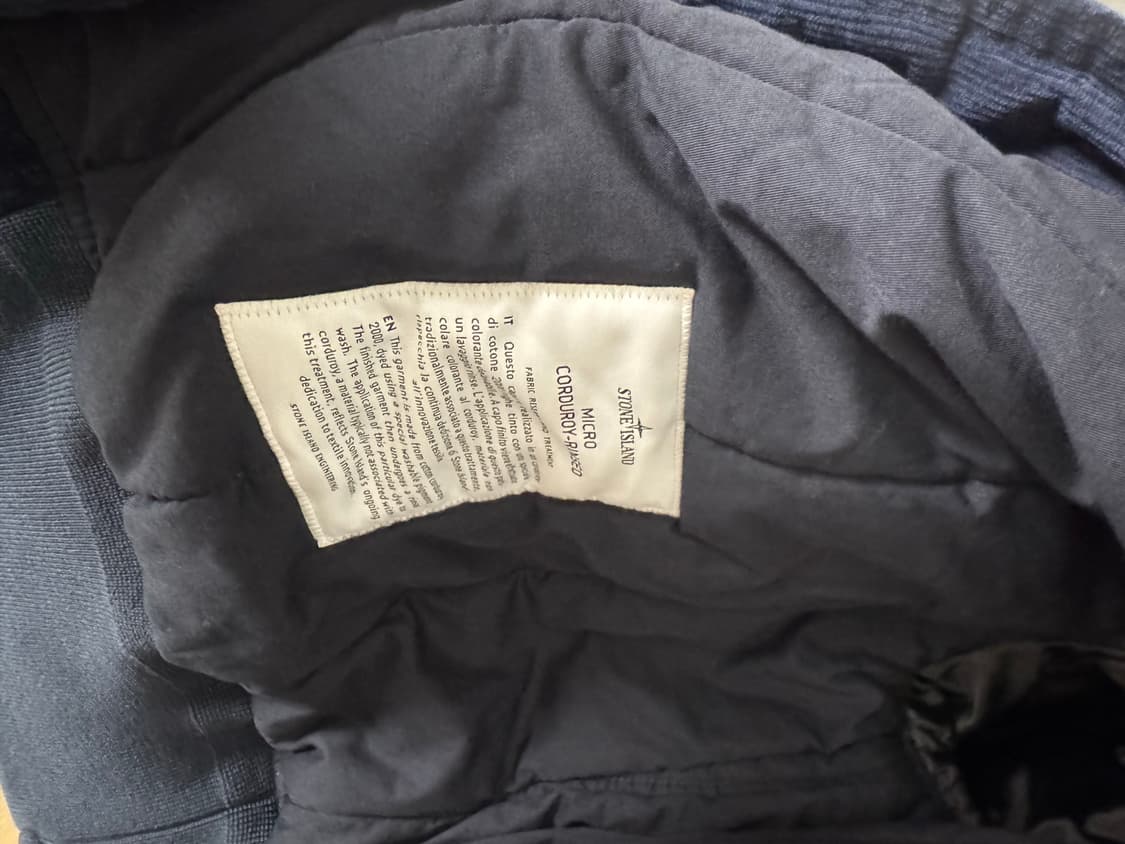 [새상품] 스톤아일랜드 코듀로이 봄버 L 상품이미지8