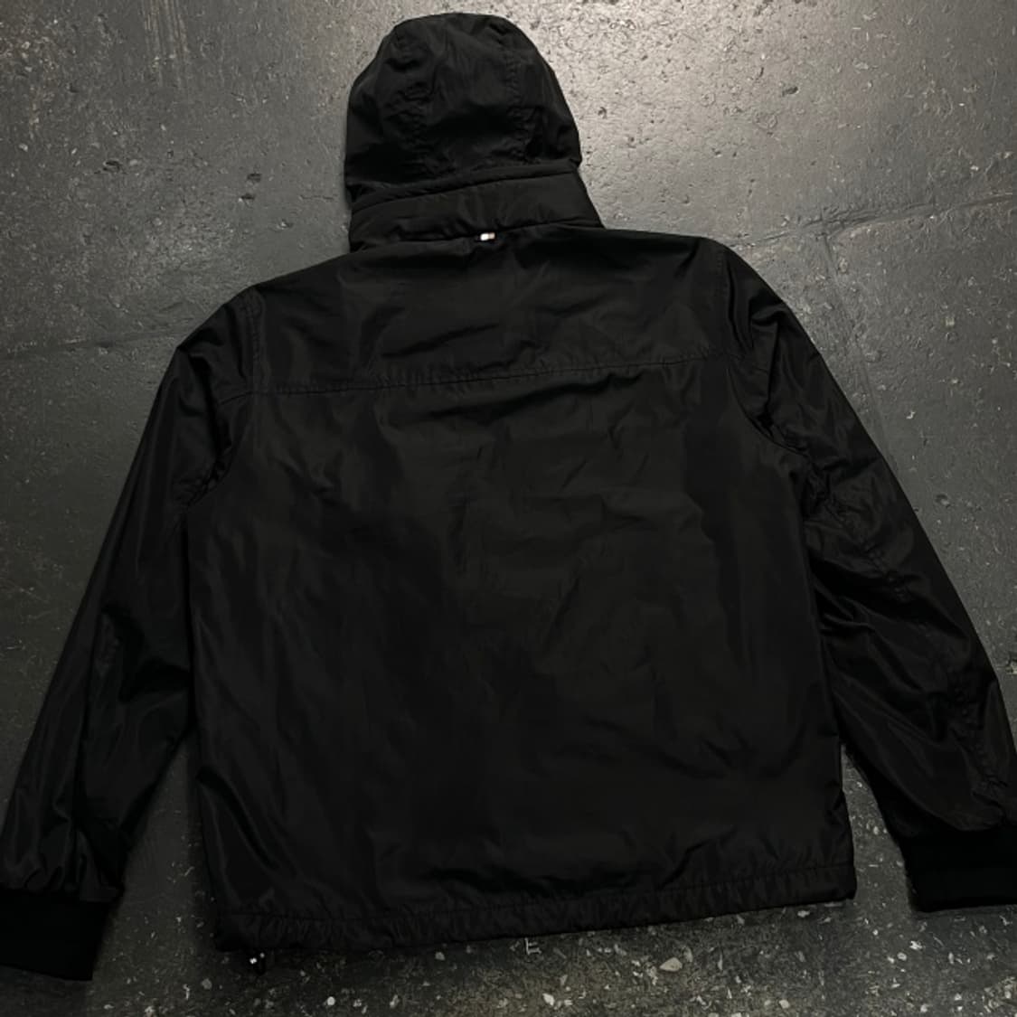 105 휴고보스 바람막이 상품이미지8