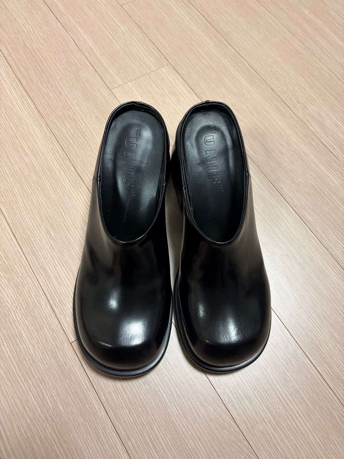 UNIF HERA CLOG 유니프 헤라 클로그 (US8) 상품이미지4