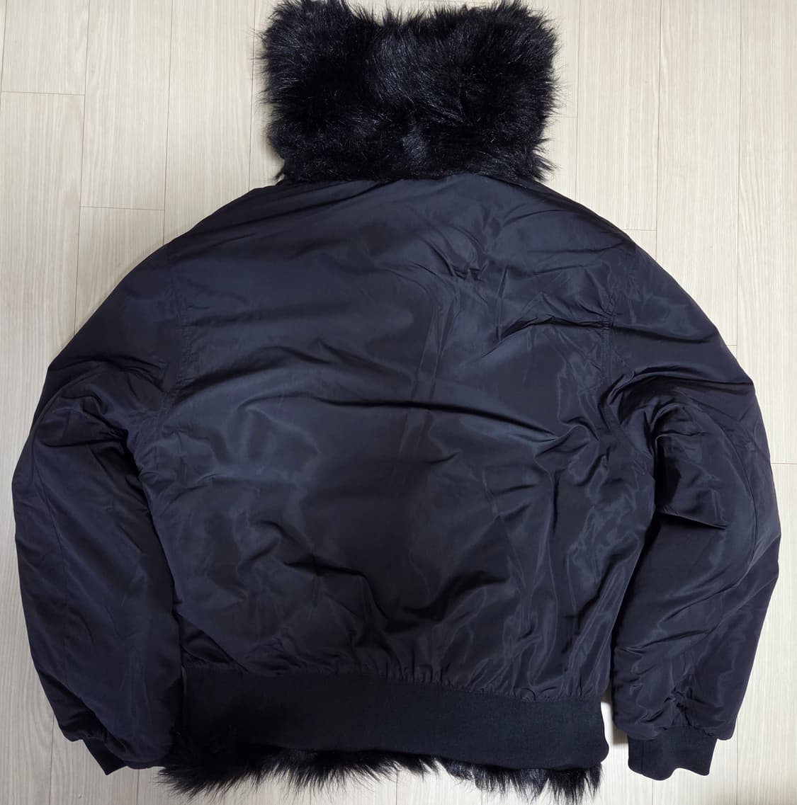 나이키 앰부쉬 리버시블 포우 퍼 코트 상품이미지4