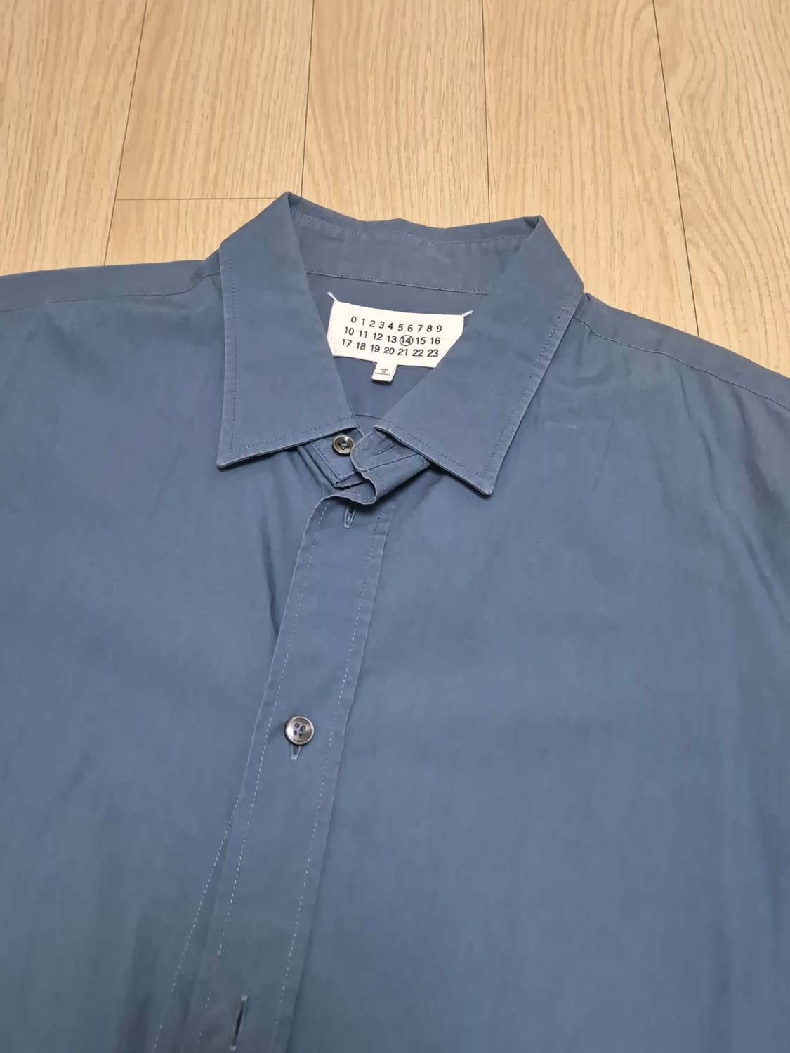 메종 마틴 마르지엘라 옅은 네이비 셔츠 상품이미지2