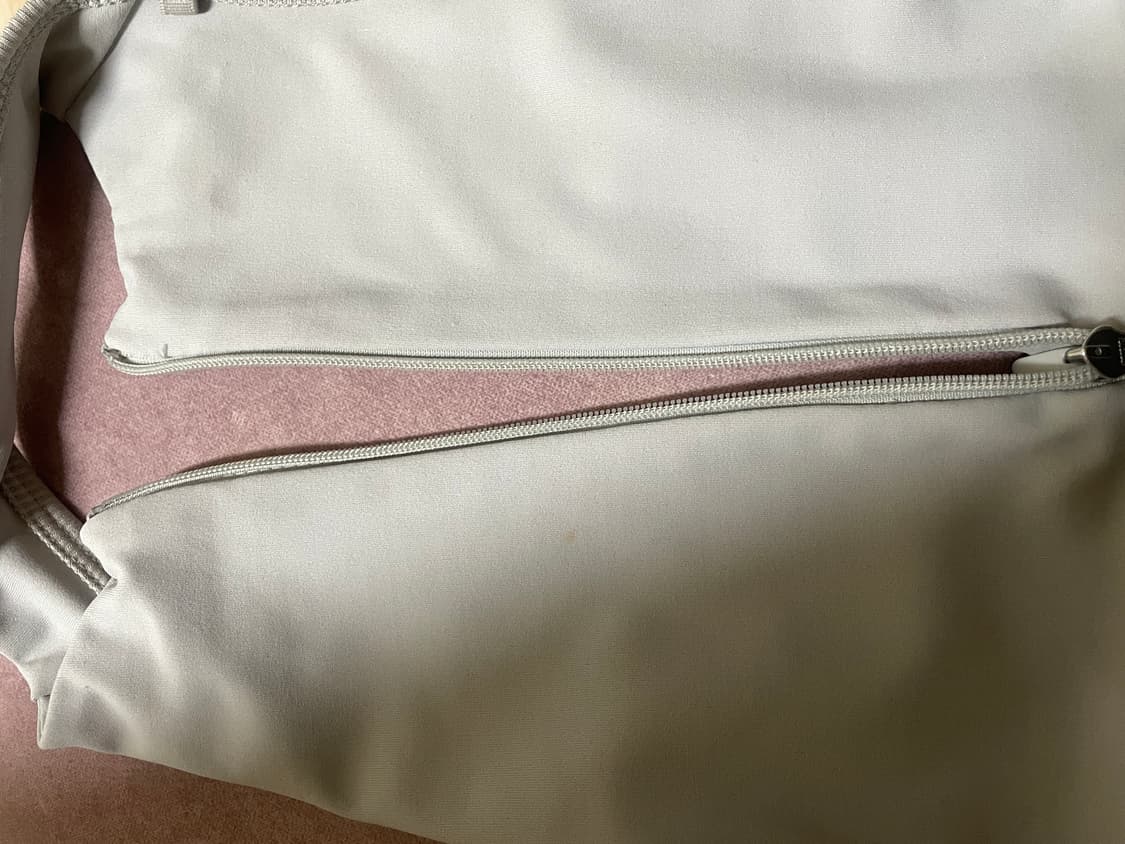 오호스 ojos 탑 상품이미지3