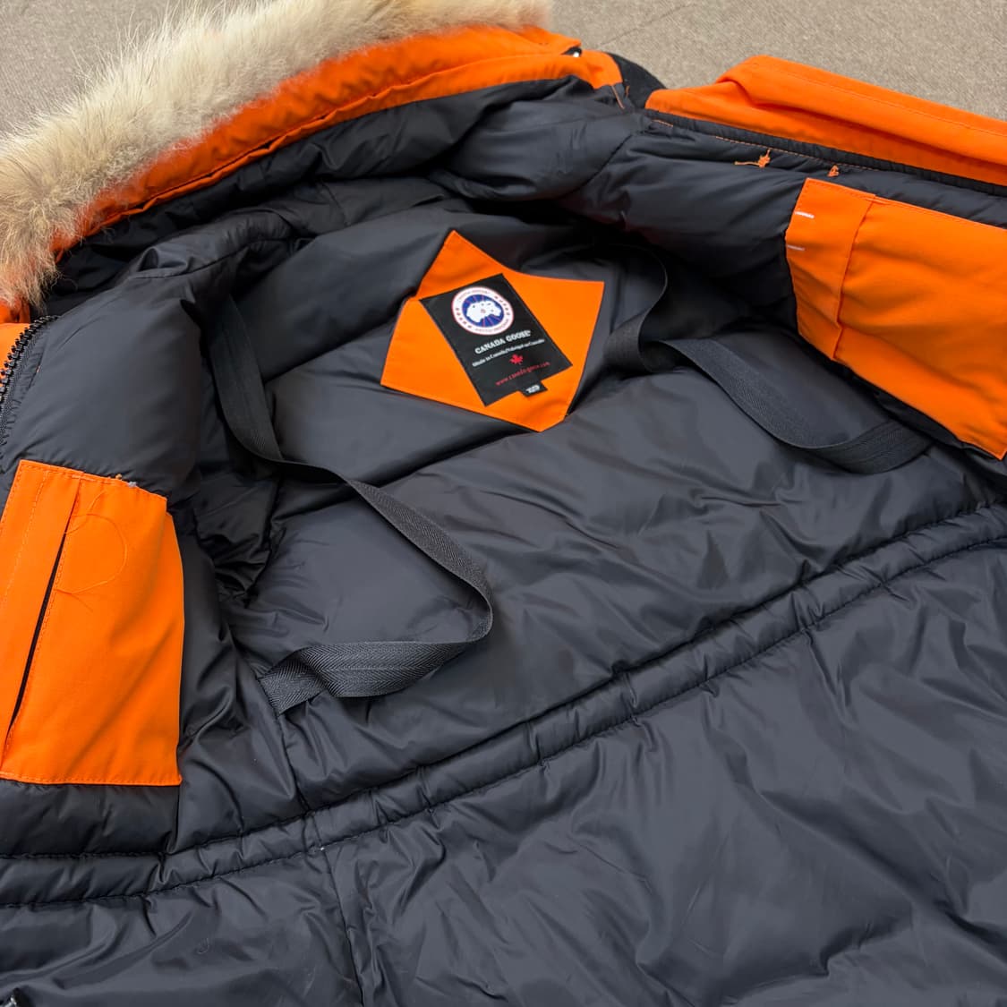 캐나다구스 우먼스 몬테벨로 오렌지 다운 패딩 xs 상품이미지10