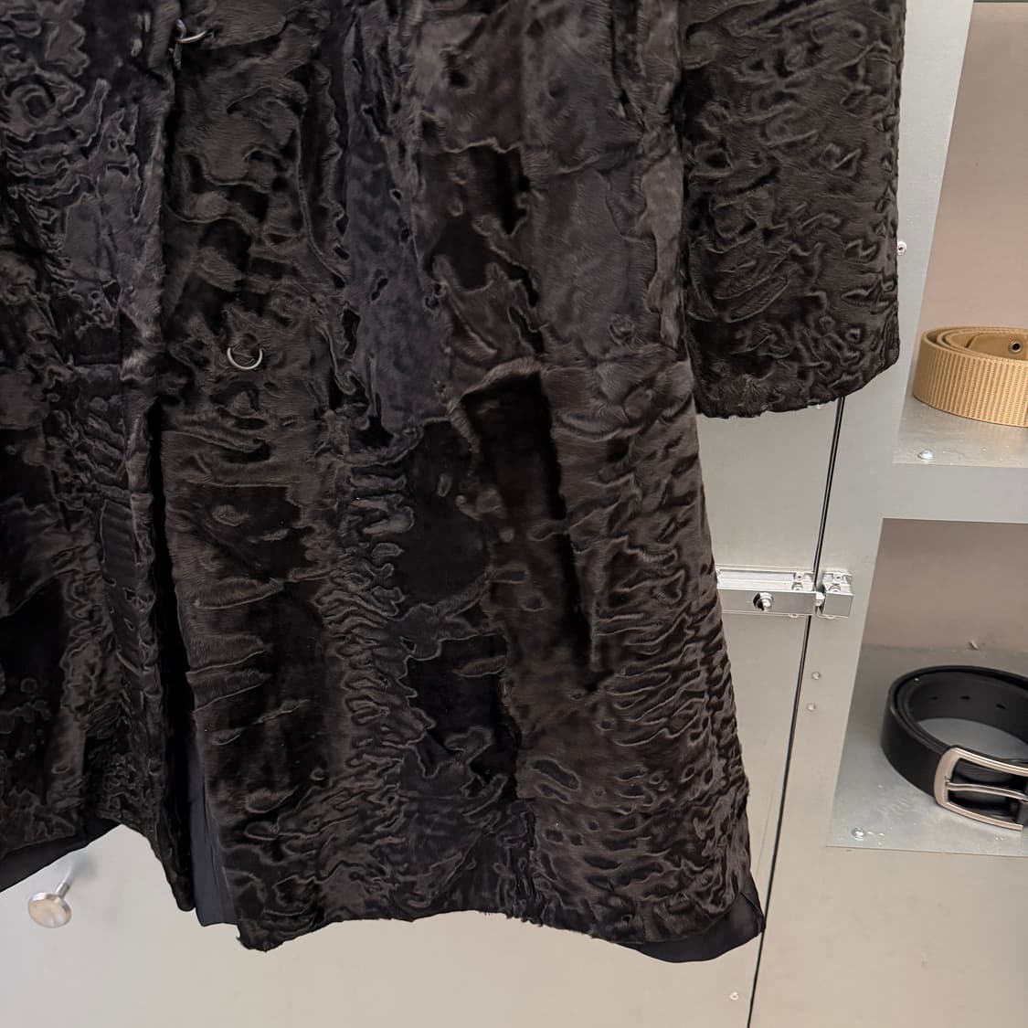 90s 발렌티노 페르시안 램 퍼 코트 상품이미지2