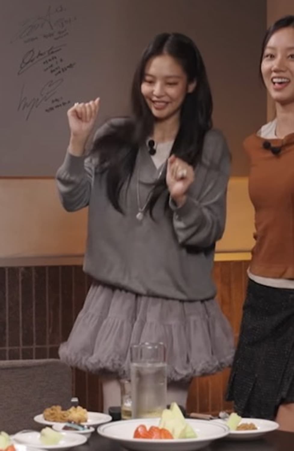 제니 착용 시눈 튜튜 스커트 (새상품) 상품이미지1