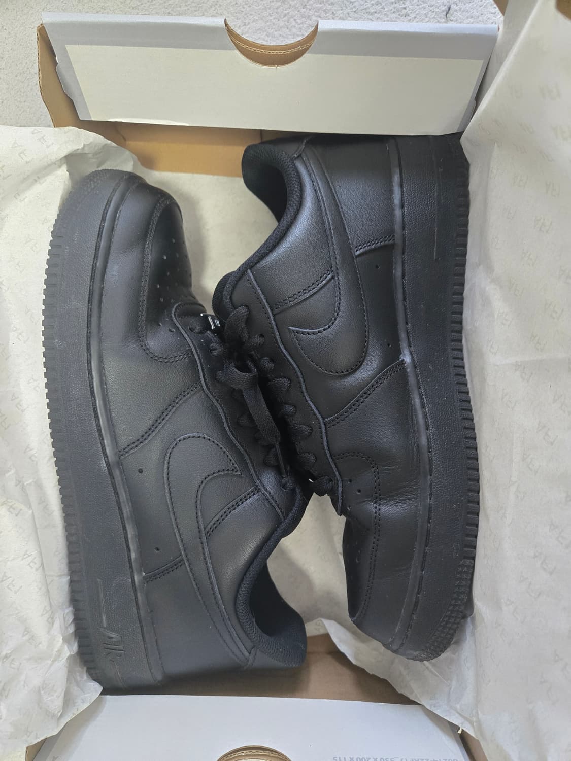 나이키 에어포스1 블랙 상품이미지3