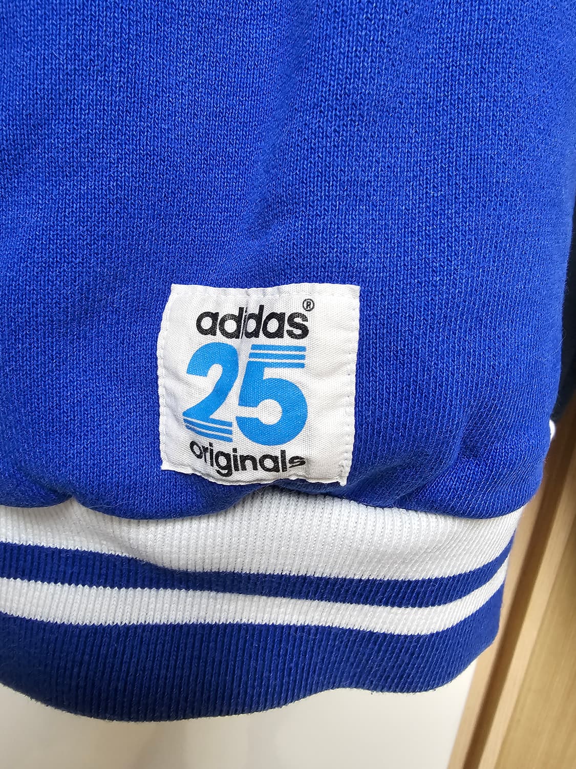 아디다스 맨투맨 빈티지 럭비 스타일 상품이미지5