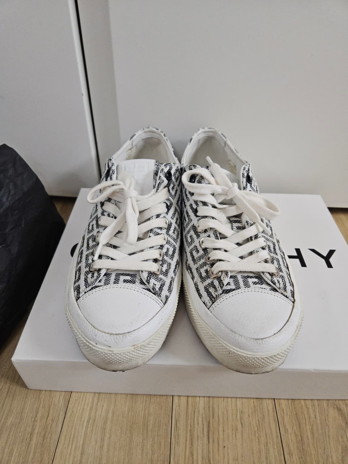 지방시 스니커즈신발 자카드단화 상품이미지3