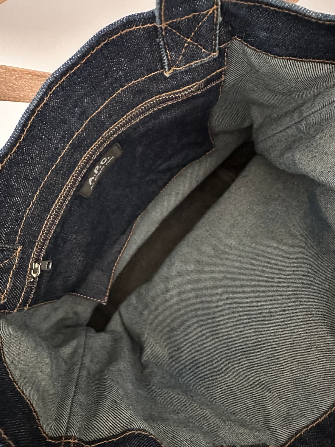 A.P.C 데님 토트백 상품이미지2