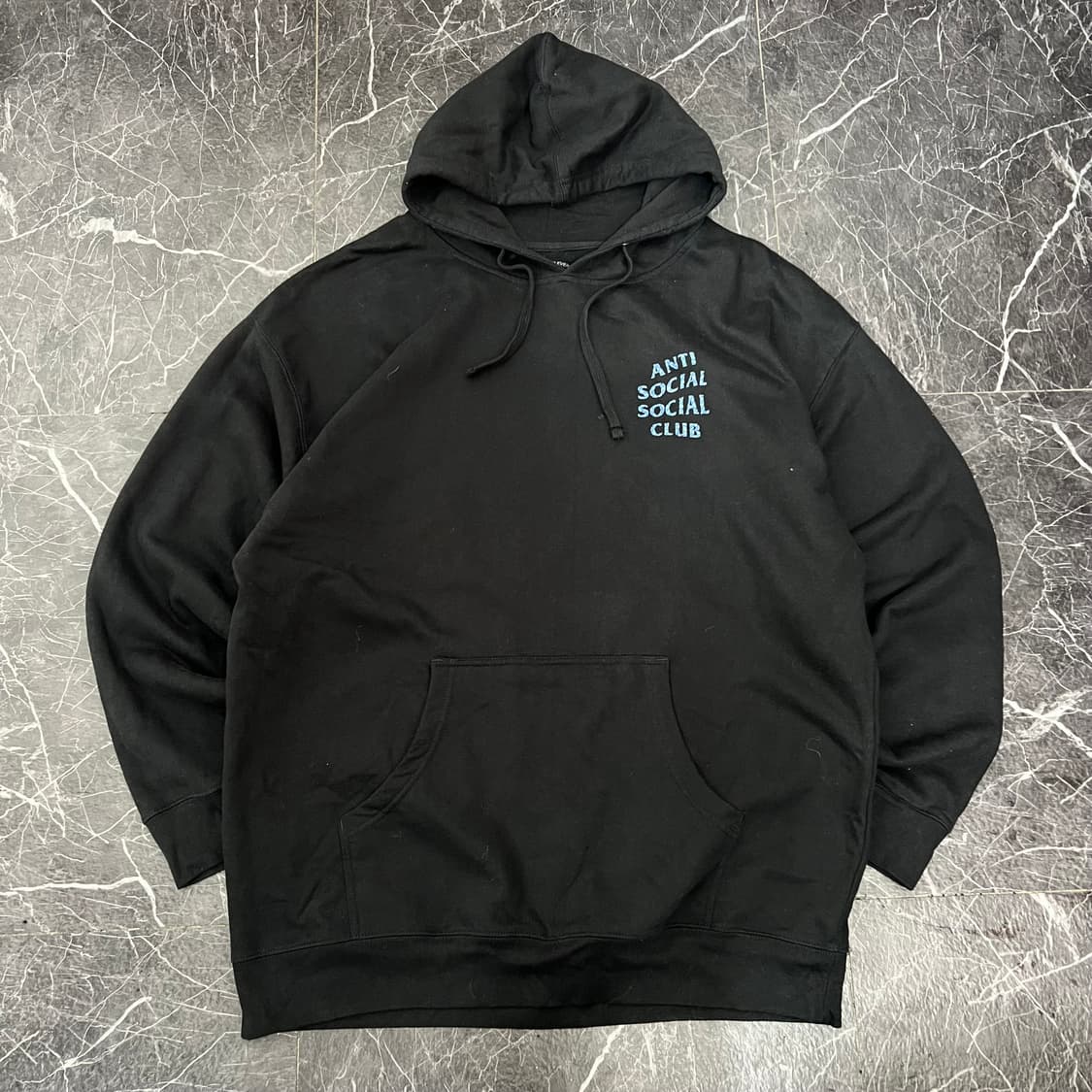 안티소셜소셜클럽 프린티드 블랙 후드티 상품이미지2