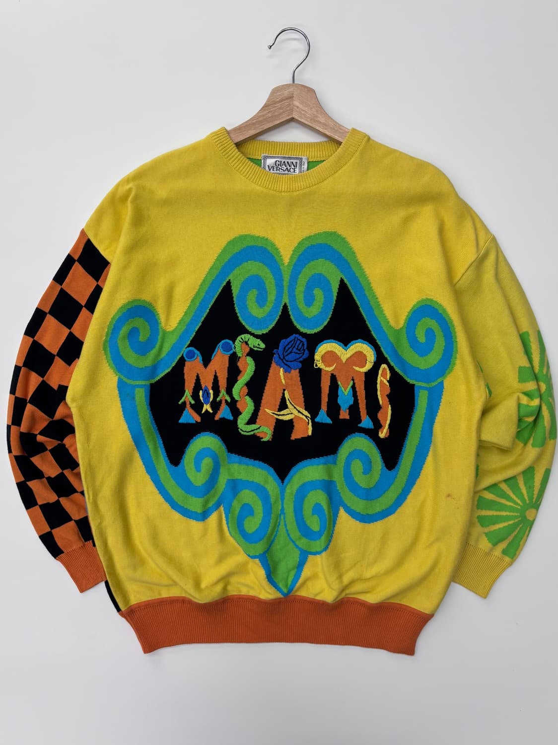 Gianni Versace 베르사체 90s 멀티컬러 자수 로고 니트 상품이미지2