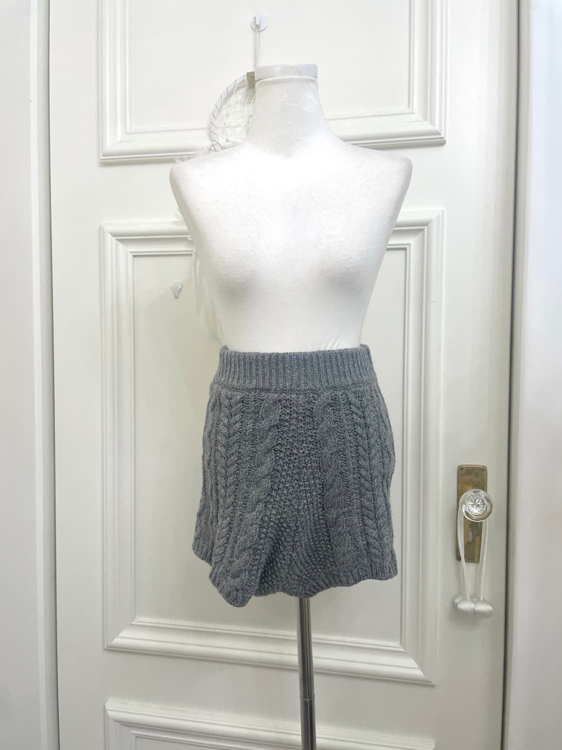 charcoal twist basic short pants 상품이미지1