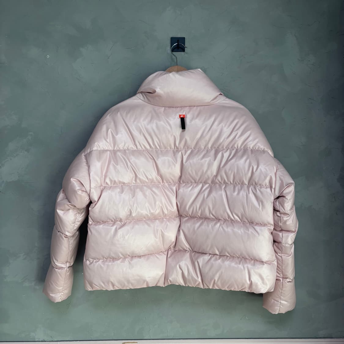 나이키 써마핏 덕다운 패딩 핑크 상품이미지5