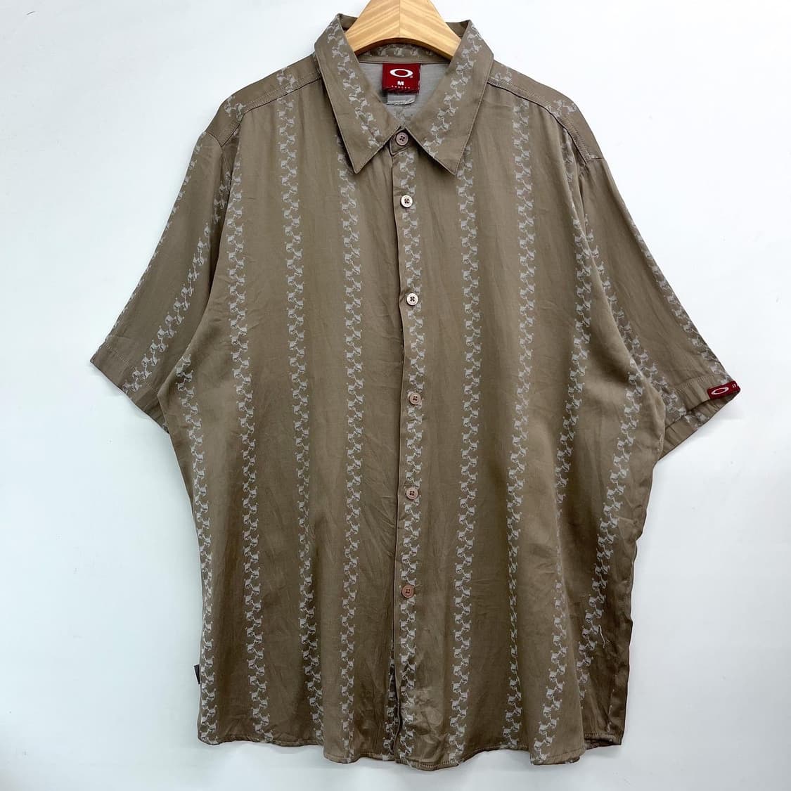 오클리 스캐터 스컬 모노그램 하프 셔츠 상품이미지2