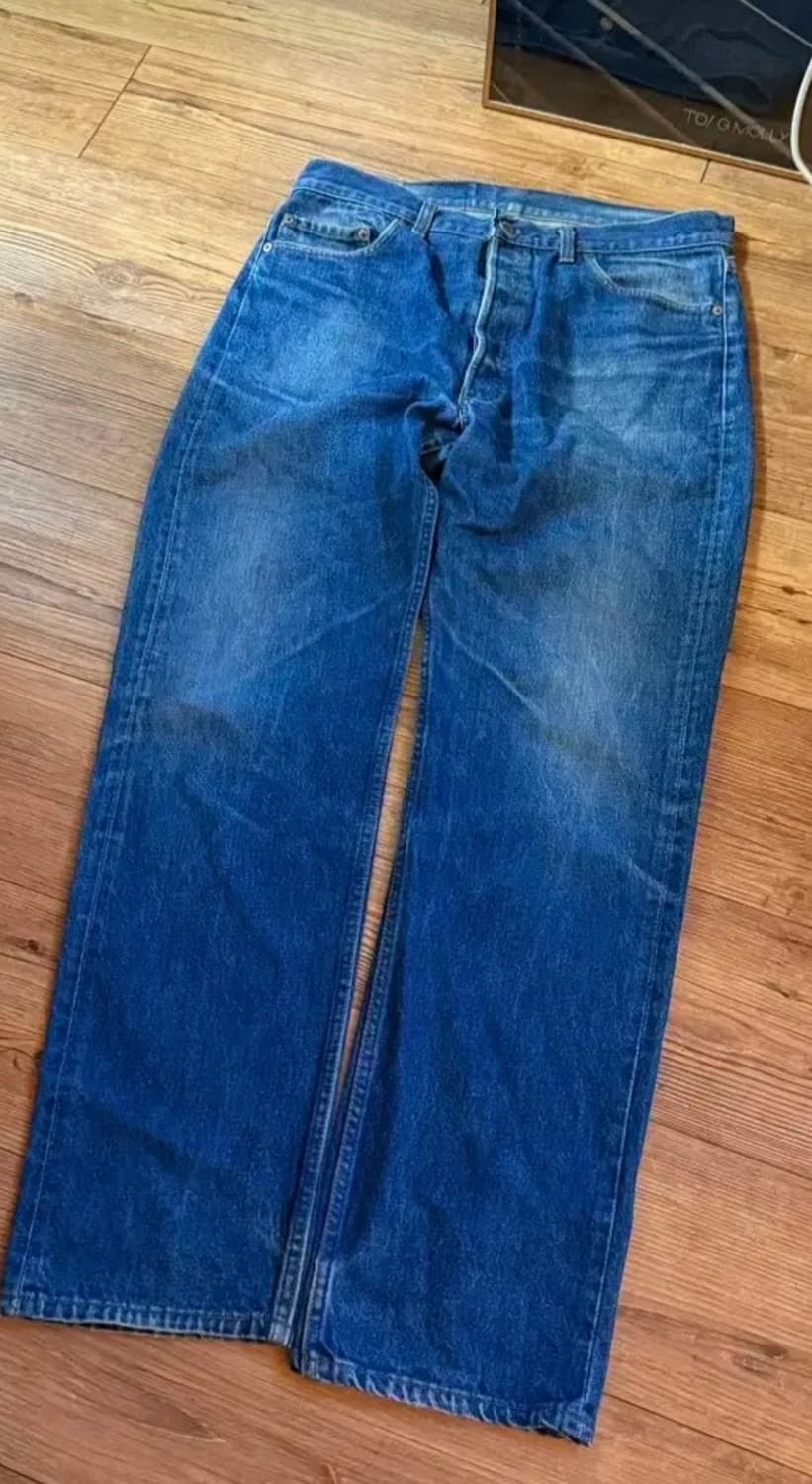 90년대 빈티지 USA 리바이스 501 판매합니다. 상품이미지1