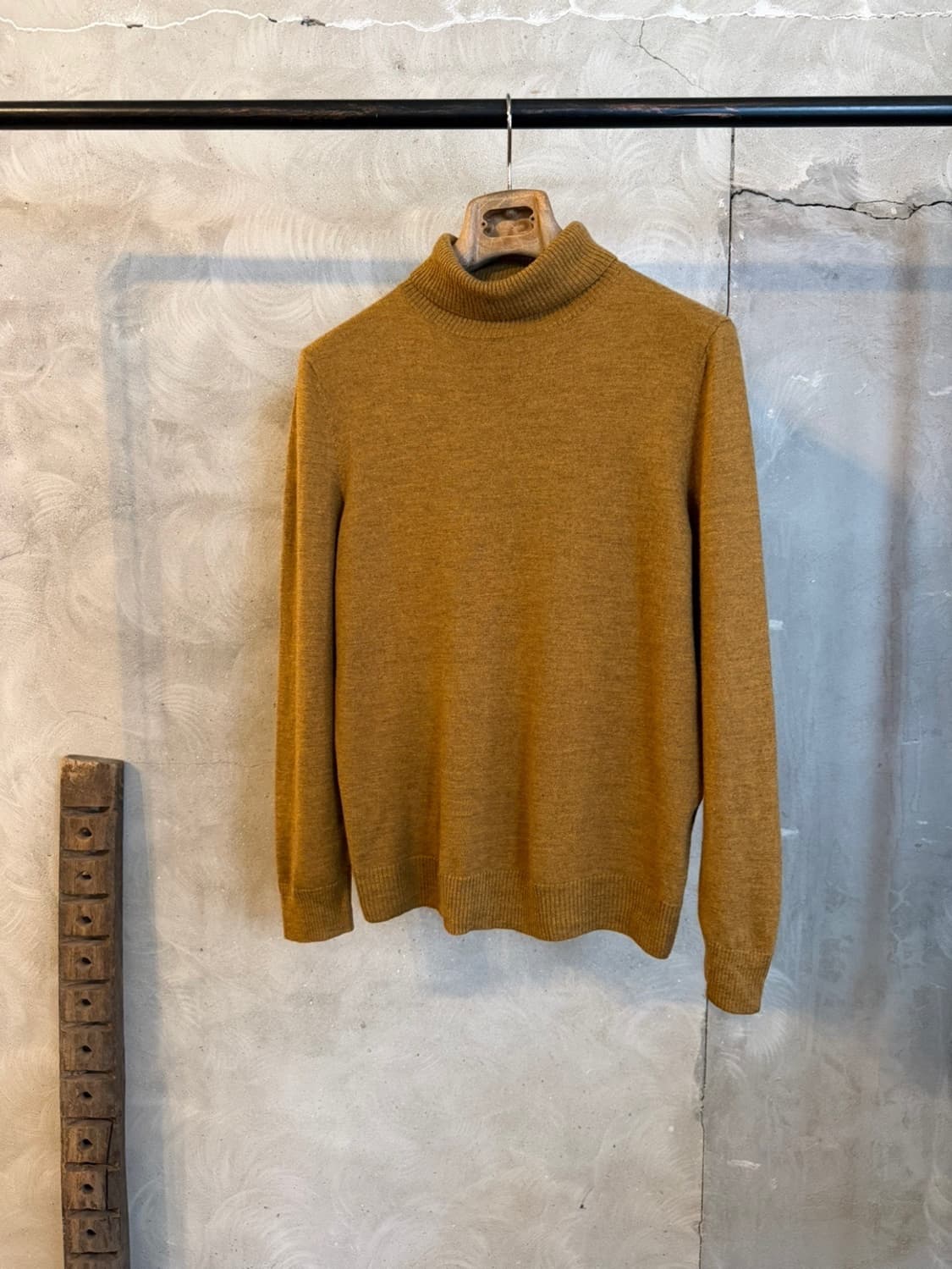 아페쎄 터틀넥 니트 100 상품이미지9