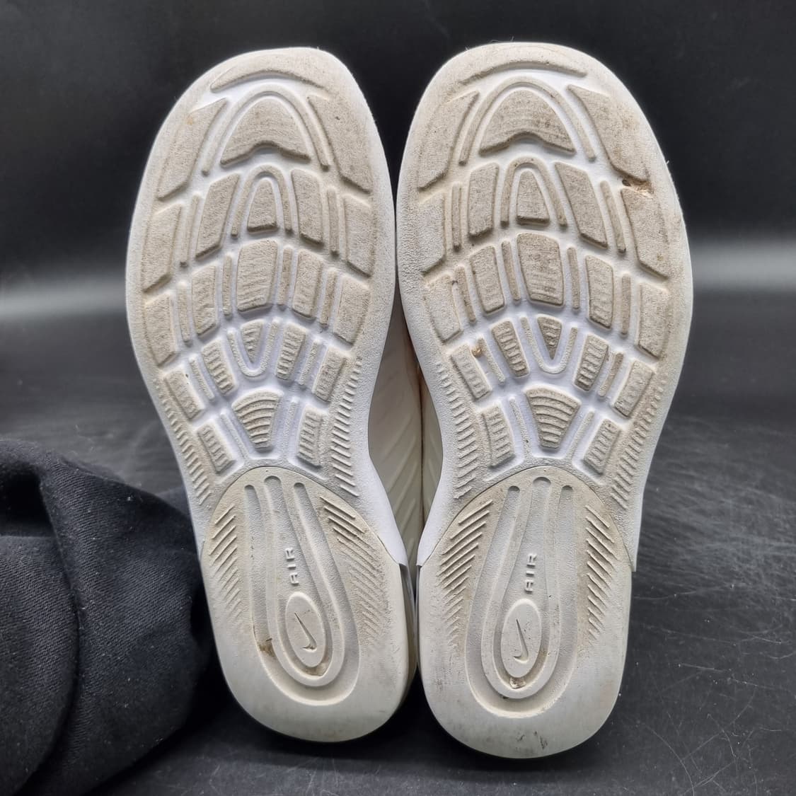 나이키 에어맥스 엑시스 운동화225 상품이미지3