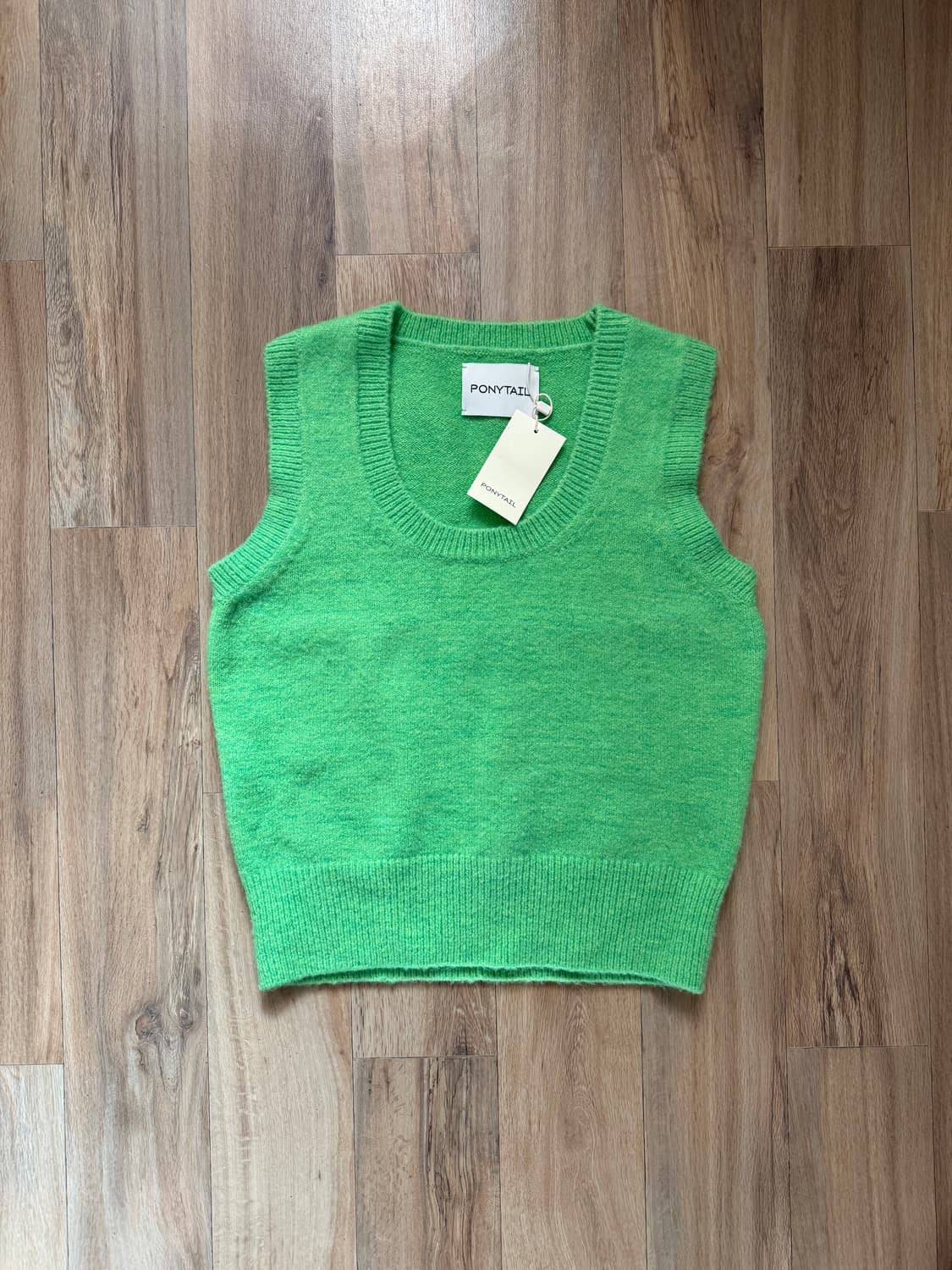 포니테일 쇼퍼 니트 베스트 상품이미지1