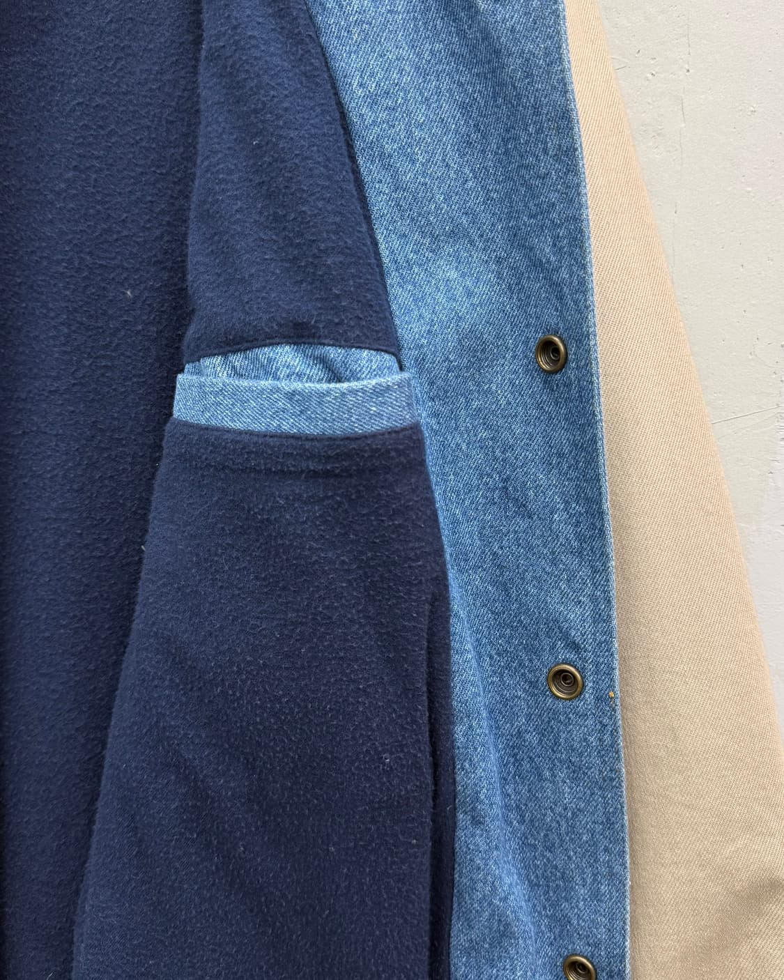 슈프림 엠브로이더리 데님 바시티 자켓 상품이미지6