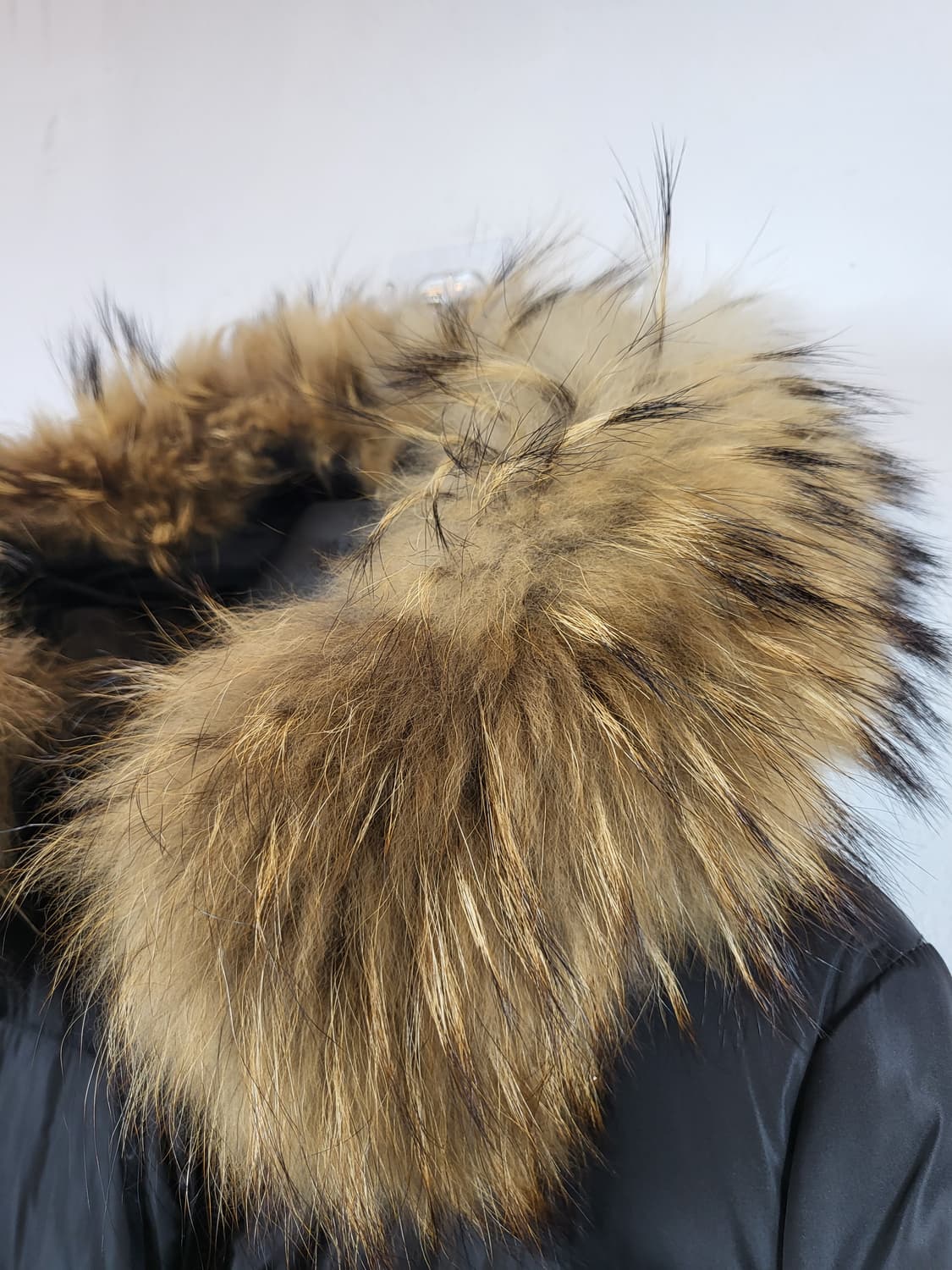 몽클레어 마리노니에르 후드롱패딩 블랙 4사이즈 95-100 M 상품이미지4