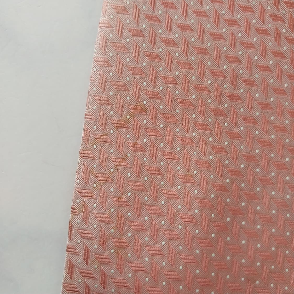 아쿠아스큐텀 실크 핑크 자카드 패턴 넥타이 9.4cm A등급 K2407 상품이미지8