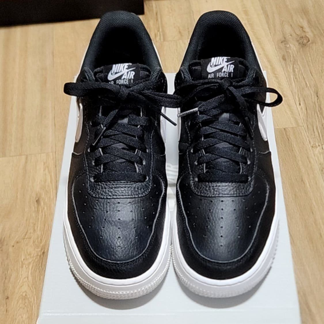 나이키 275 에어포스 블랙화이트 상품이미지2