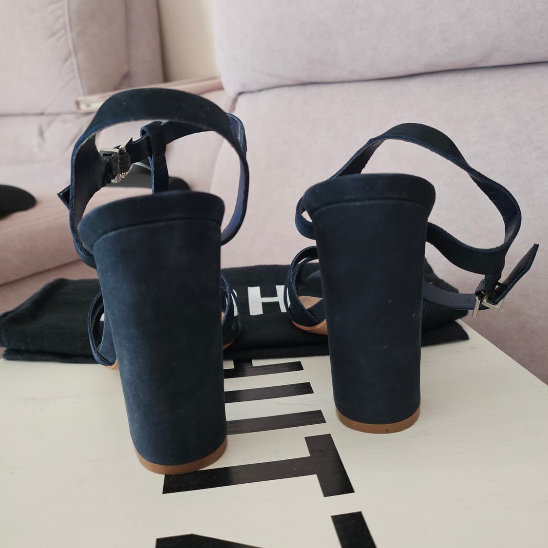 (무배)슈츠 Schatz t-스트랩 샌들 5.5(225~230) 상품이미지4