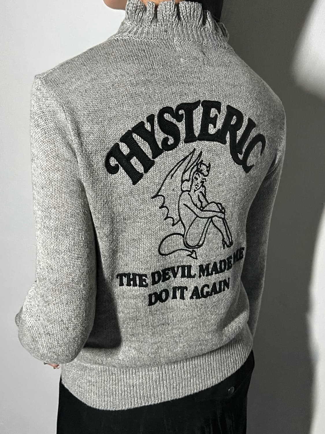 Hysteric Glamour 자수 가디건 상품이미지1