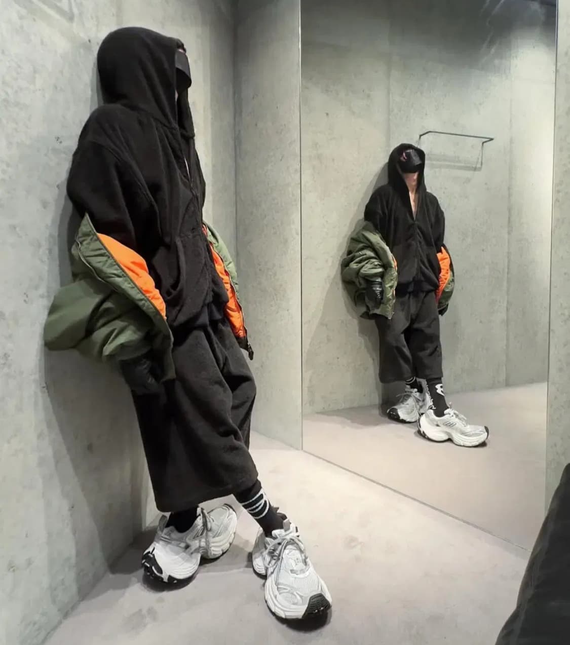 발렌시아가 24SS 타월링 후드 버뮤다 셋업 상품이미지1