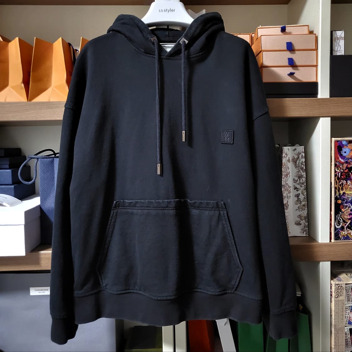 24SS 우영미 젤리피쉬 백로고 후드티 50사이즈 블랙 상품이미지2