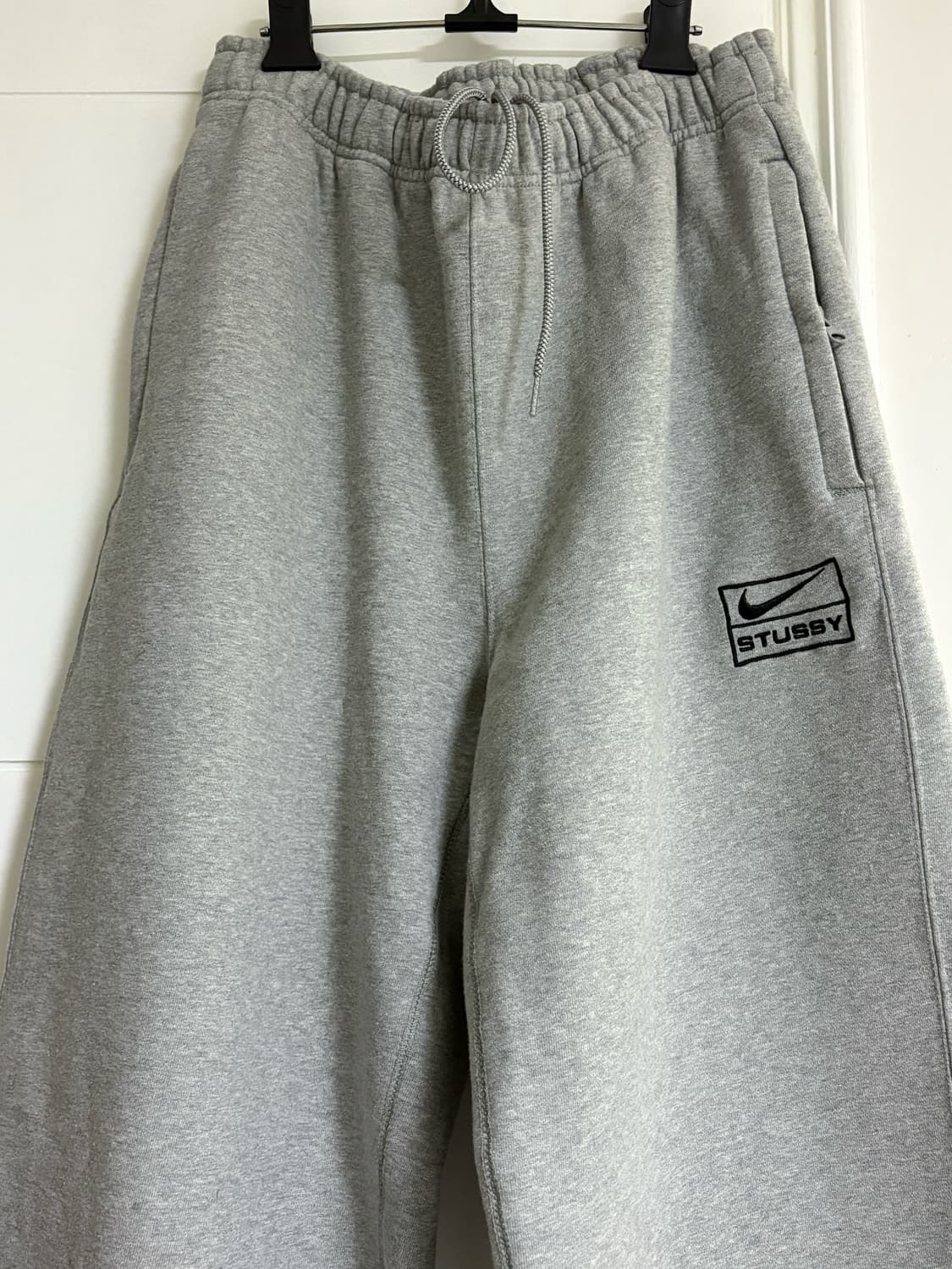 나투시 팬츠 s사이즈 팝니다 나이키 x 스투시 DO9340-063 상품이미지1